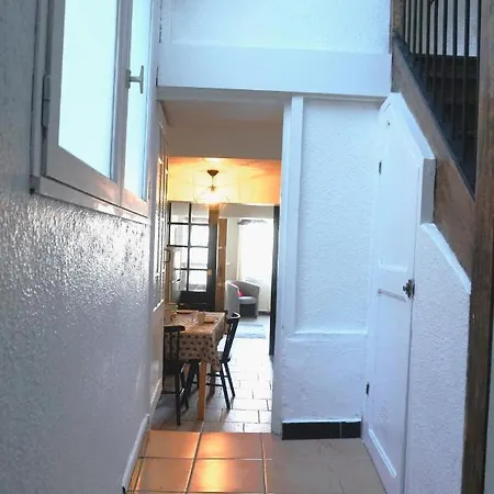 Le 100 Apartment
